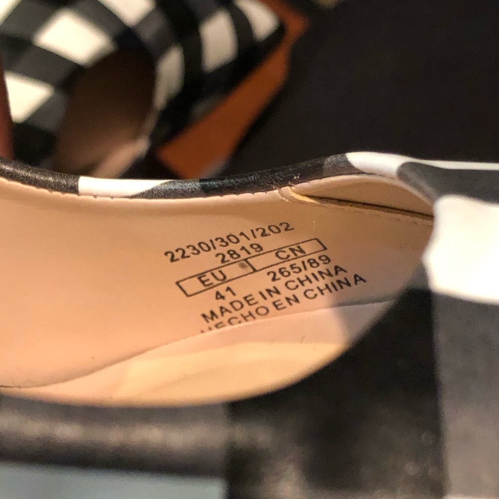 Zara Basic Checkered Stiletto Shoes - image 6